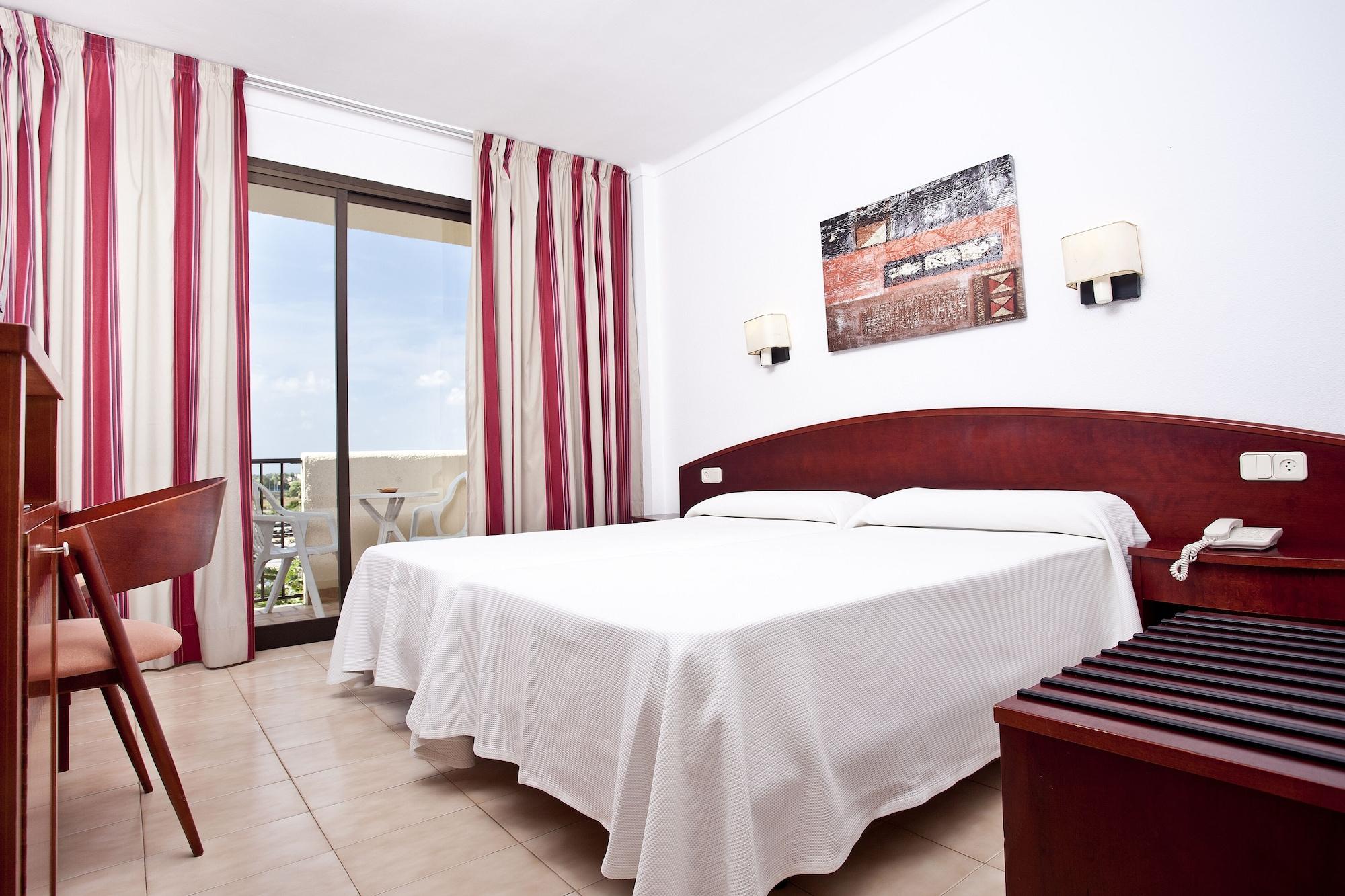 Hotel La Santa Maria Cala Millor  Luaran gambar