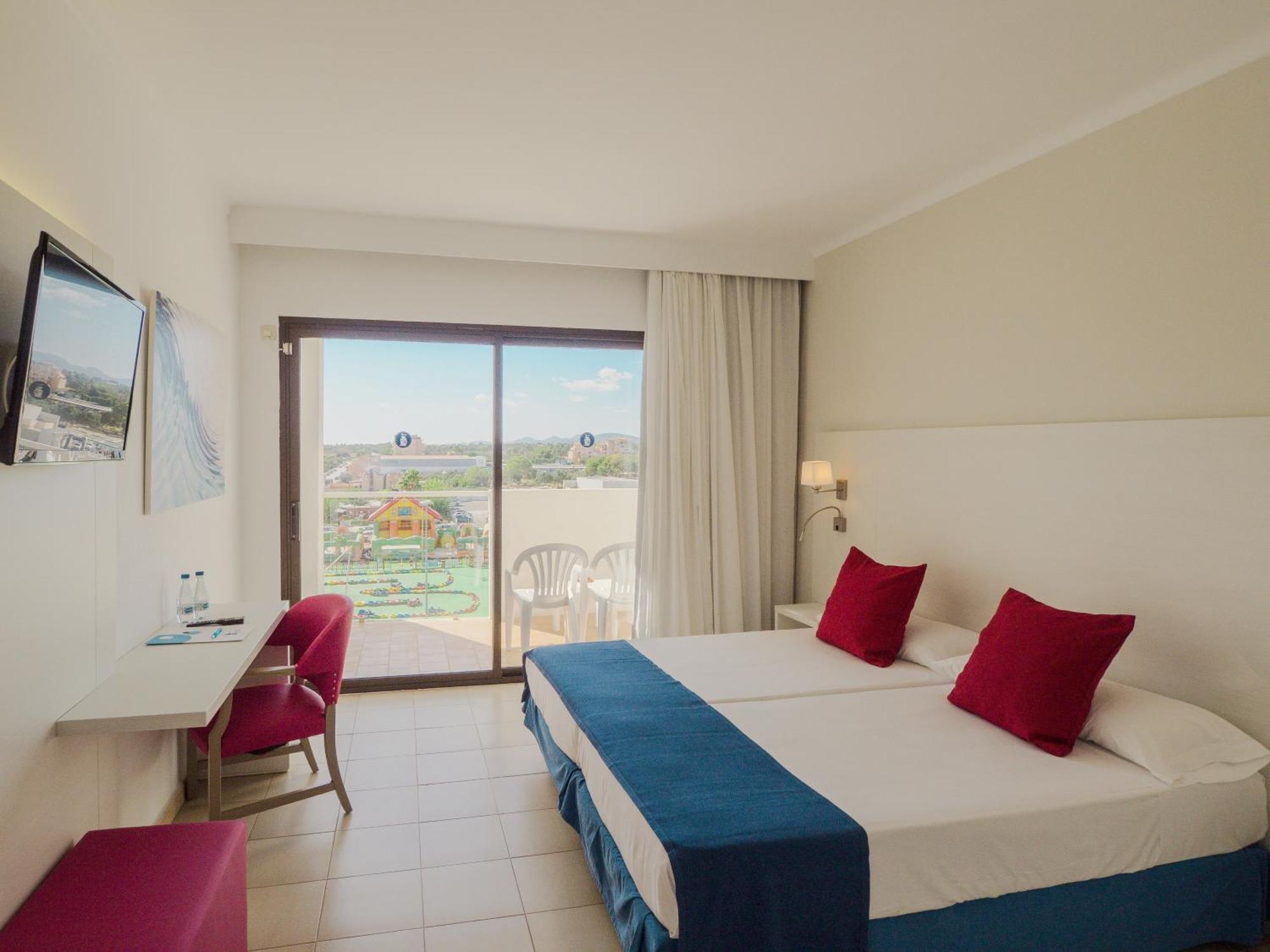 Hotel La Santa Maria Cala Millor  Luaran gambar