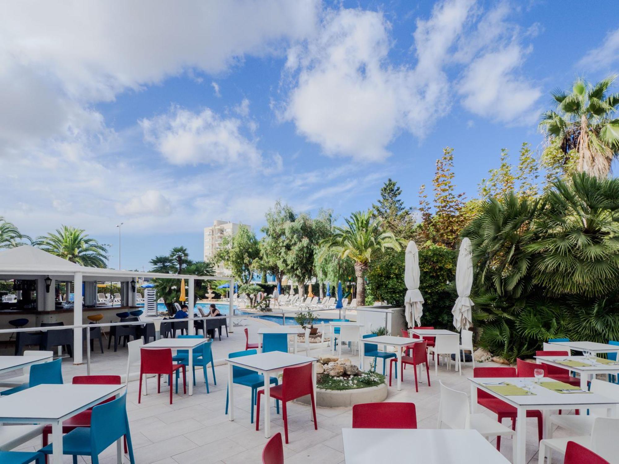 Hotel La Santa Maria Cala Millor  Luaran gambar