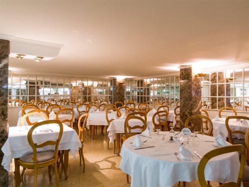 Hotel La Santa Maria Cala Millor  Luaran gambar